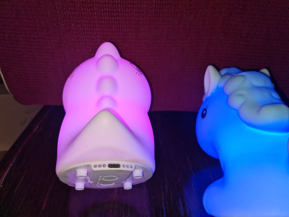 Продаются игрушки- ночники.