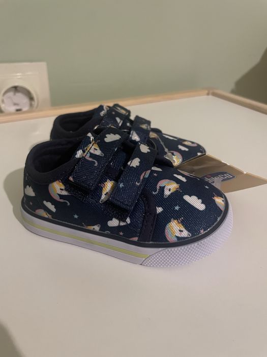 Обувки Chicco номер 18