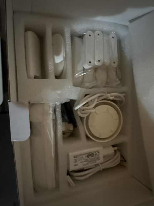 Set sistem alarmă wireless WiFi + GSM cu sirenă,senzori,Tuya,SMS