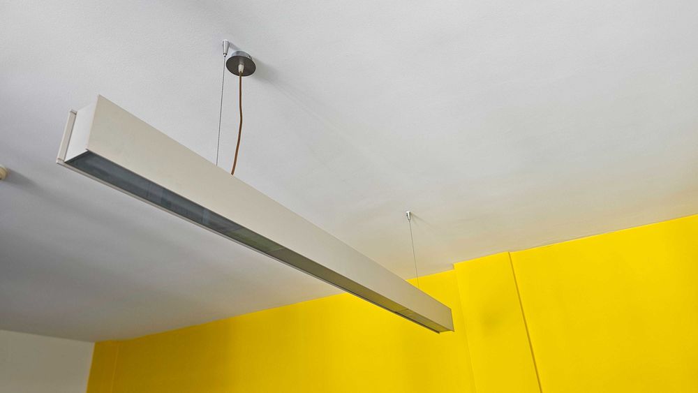 Осветителни тела (лампи) за офис или дома - пълно оборудване