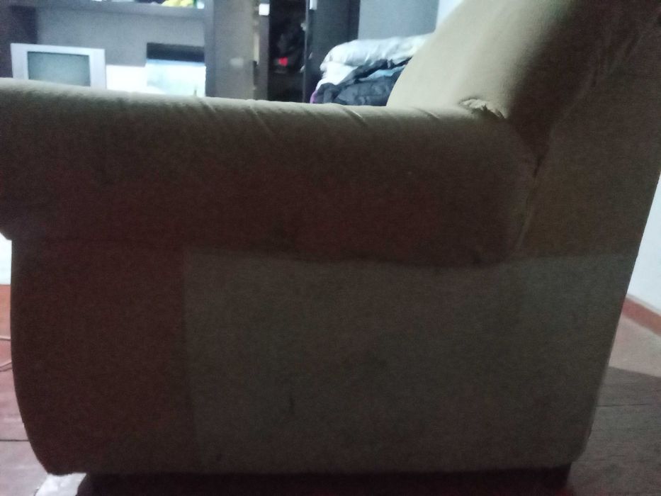 Продается 2 диван норм состояние