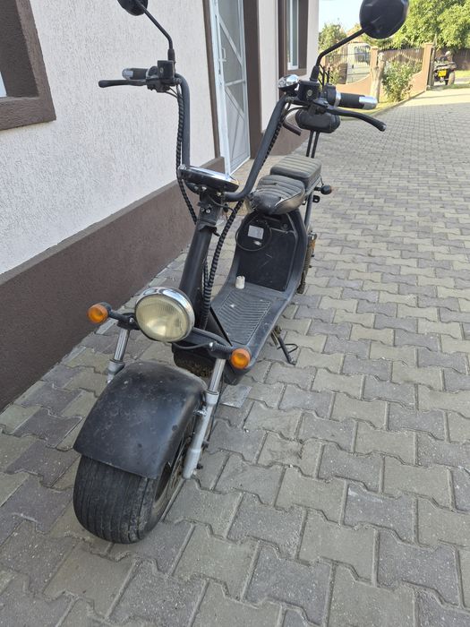 Scuter elcetric de vanzare