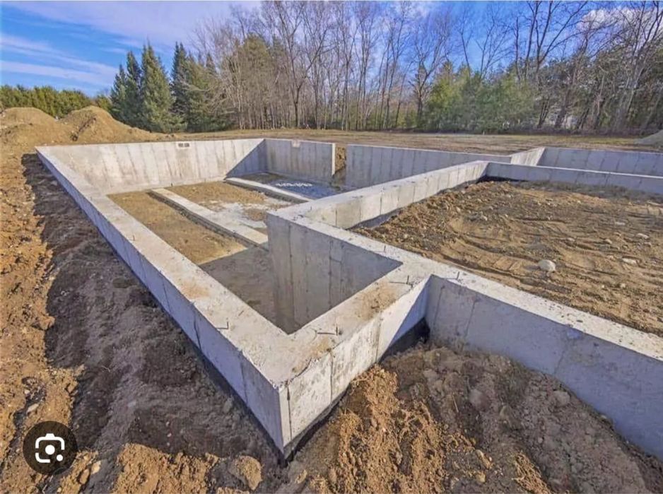 Заливаем фундамент со свеи апалубкои