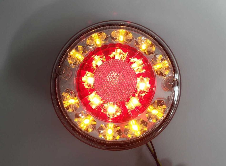 1 бр. LED ЛЕД диодни стопове стоп за камион кола бус ремарке 12-24V