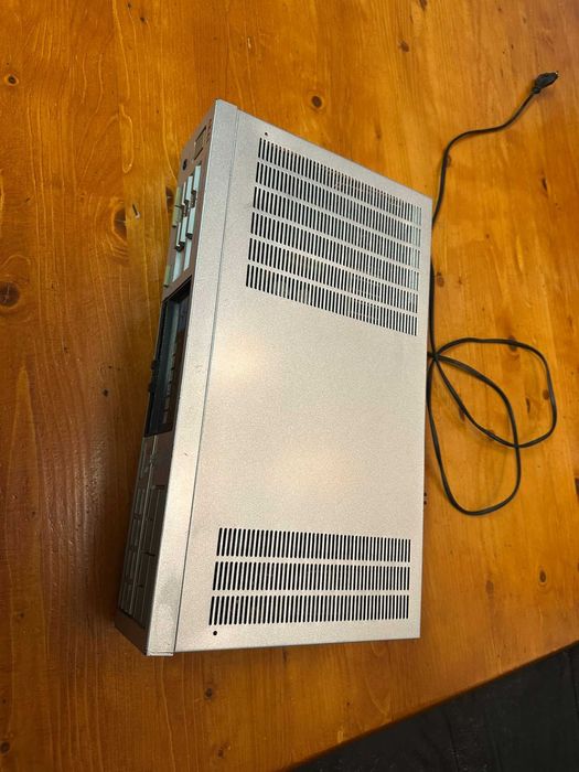 Receptor AKAI AA-V105L