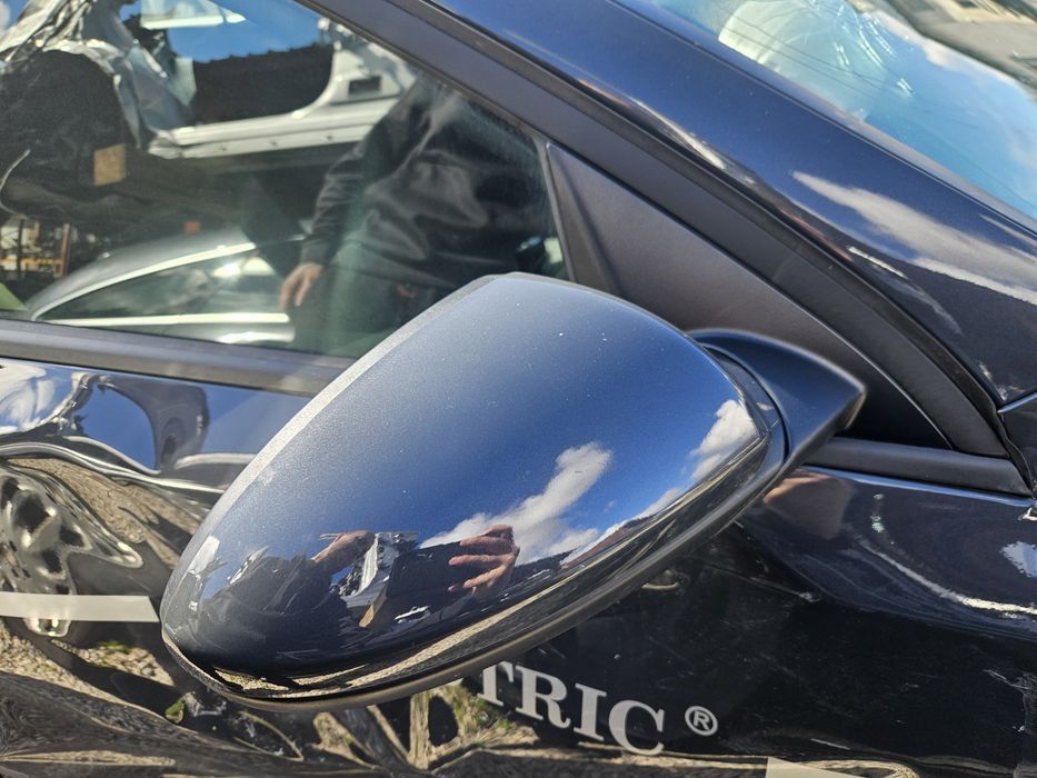 Ляво/дясно огледало за Kia Ceed 2024г
