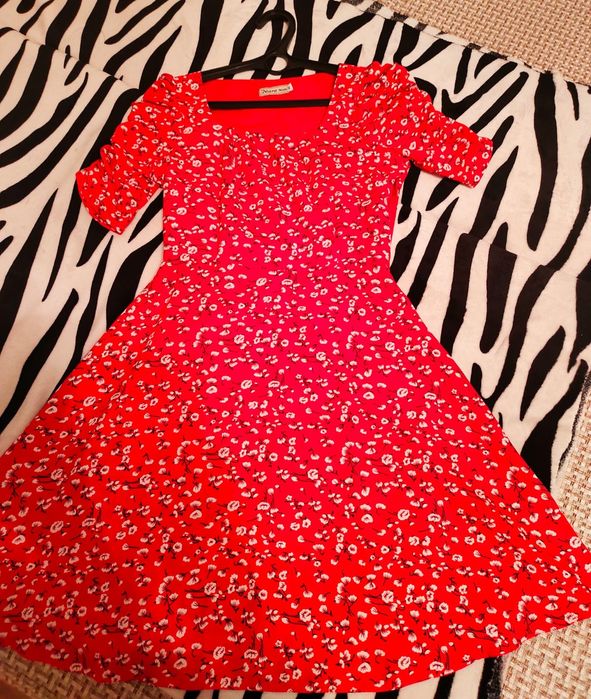 Платье цветочное вечернее