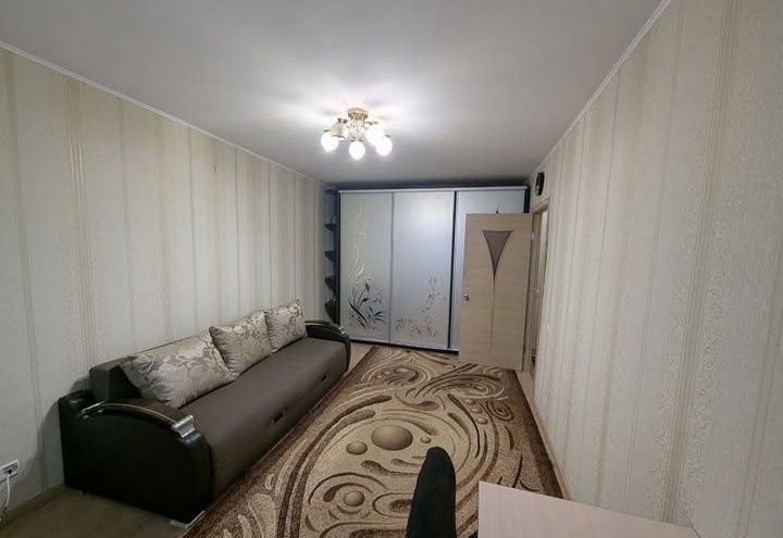 Сдам квартиру на Петрова