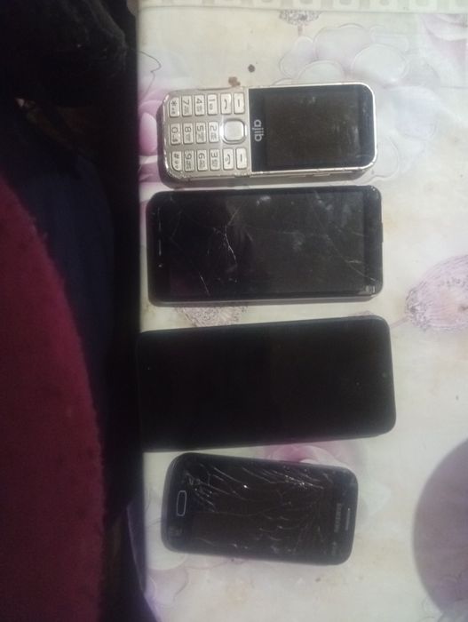 Телефонла сотилади ремонт килиб ишлатса булади