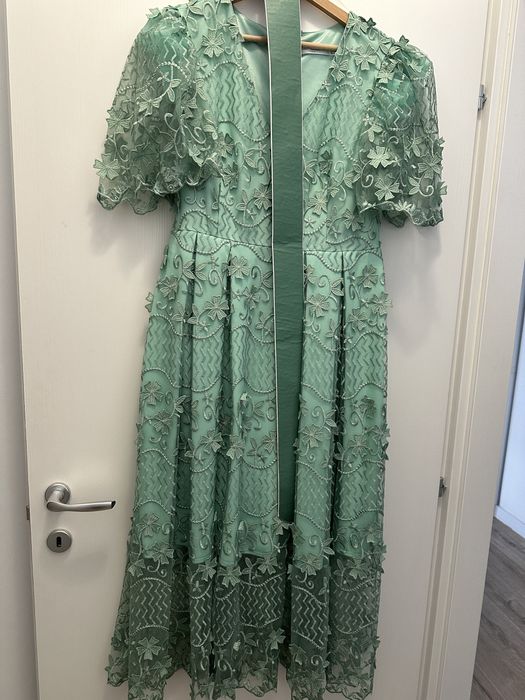 Vand rochie de ocazie