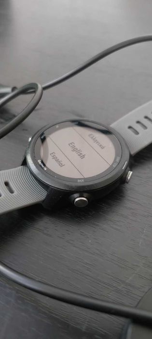 Garmin Forerunner 245 умные часы с GPS