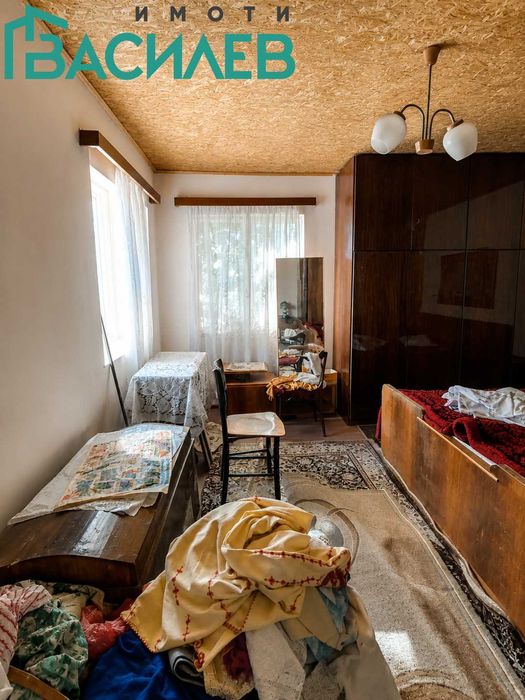 Продава КЪЩА област Перник, с. Мещица