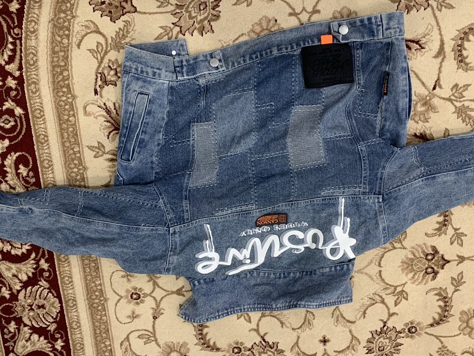 Продаётся джинсовка !!!