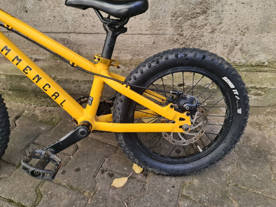 Vând bicicletă pentru copii Commencal Ramones