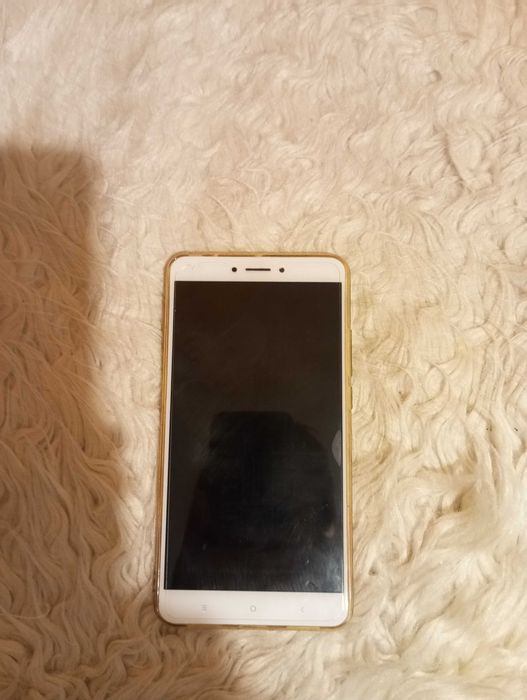 Мобилен Телефон MI MAX2