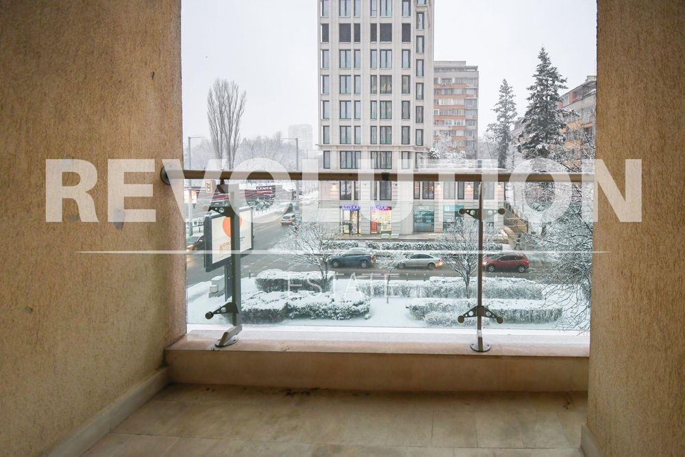 Дава се под наем Тристаен апартамент в София, Иван Вазов - 100 кв.м за 897.6 € - Снимка #12
