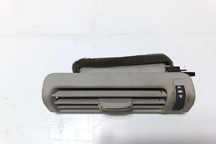 Grila ventilatie stanga fata stalp 4F0819383A Audi A6 allroad C6