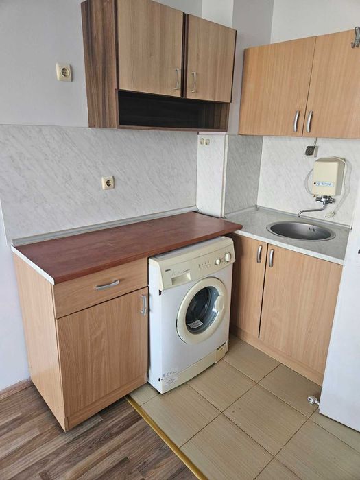 Продава се Двустаен апартамент в Бургас, Меден рудник - зона Б - 63 кв.м за 1318 €/кв.м - Снимка #3