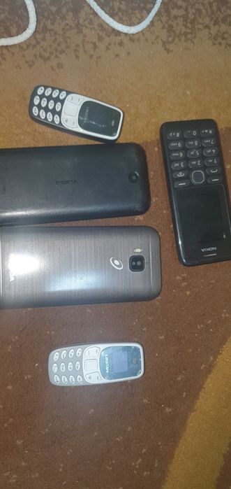 Telefoane cu Butoane! Sunați! Nu merge mesageria olx!