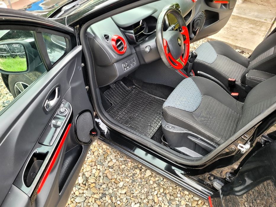Renault Clio 2013. 1.5 diesel 193000 km