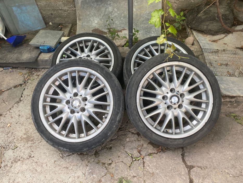 Продам диски бмв R18