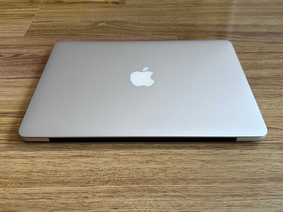 MacBook Pro 13 Retina`Core i5-5257U/8GB RAM/256GB SSD/Бат 10ч/89% Здраве