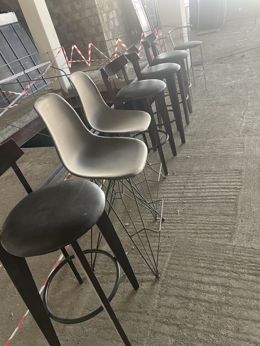 Продаю стулья б/у с ресторана