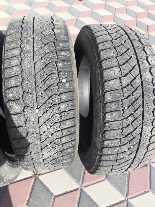 Продам шины шипованные R16