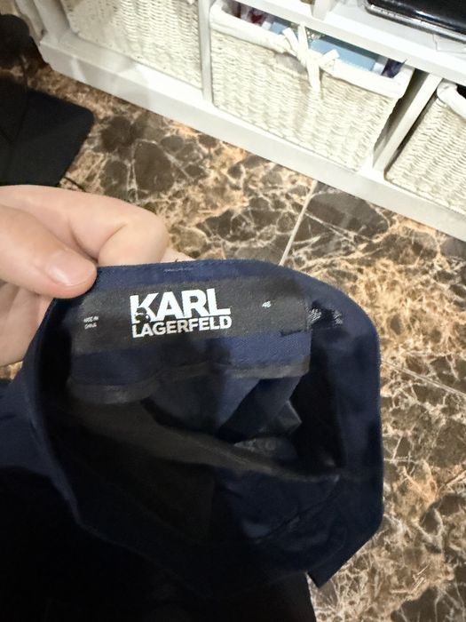 Мъжки костюм на KarL Lagerfeld