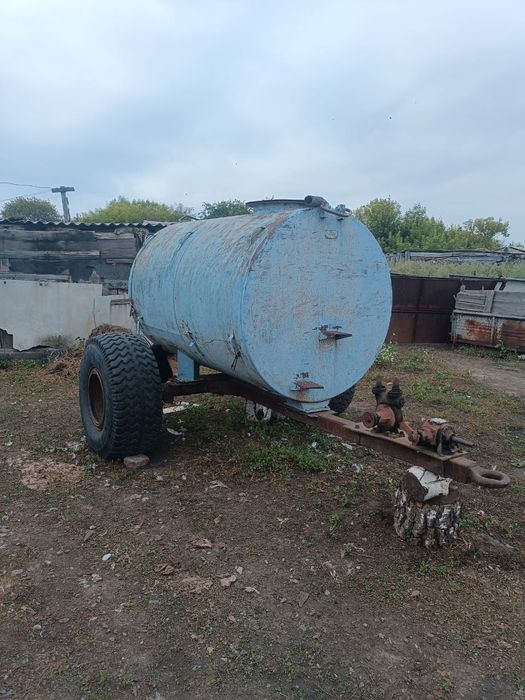 ТЕЛЕГИ И ТРАКТОР в хорошем состоянии