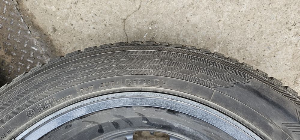 19" Оригинален комплект джанти + зимни гуми (4 бр.)за RENAULT KOLEOS 2