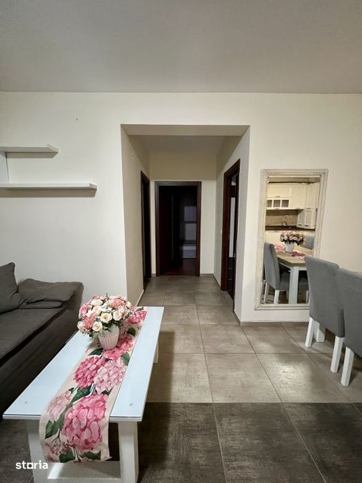 Apartament cochet de 3 camere, 61 mp, parcare, str Florilor — fotografia 3