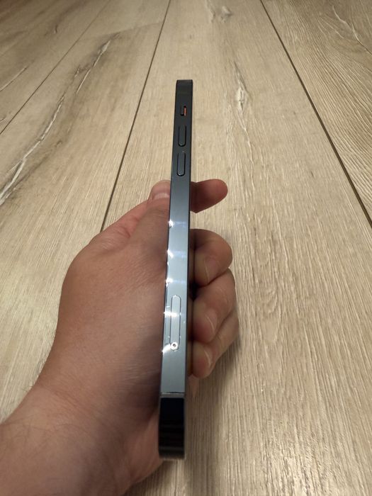 Vând Iphone 12 pro, 256gb, Pacific Blue