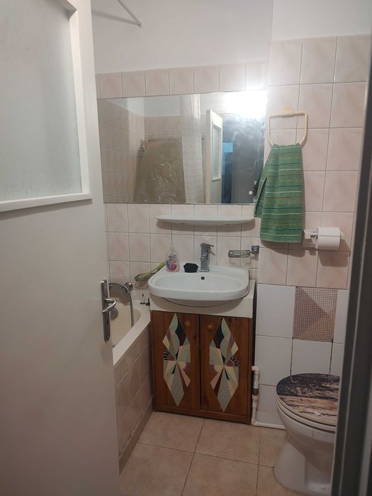 Închiriez apartament 2 camere,Brancoveanu
