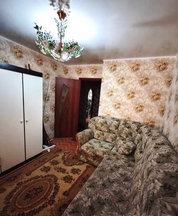 Продам диван угловой