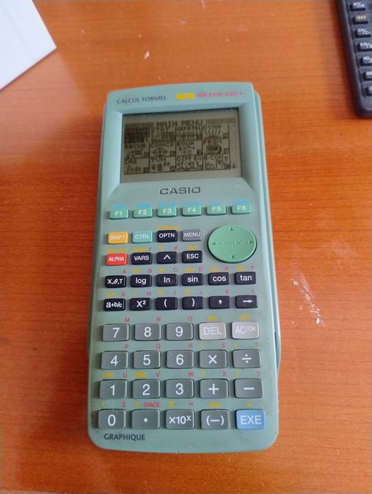 Vând lot calculatoare Casio / TI + Casio Graph 100+ (funcționale)