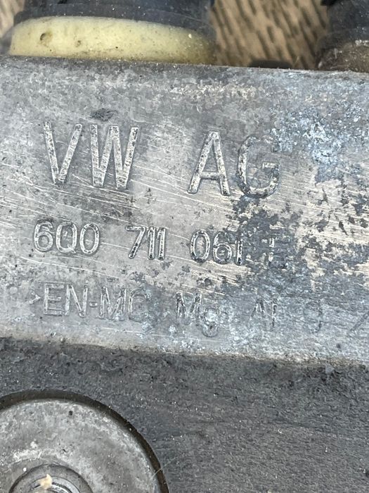 Timonerie Schimbator De Viteze Volkswagen Polo 2010 1.4D 6Q0711061E