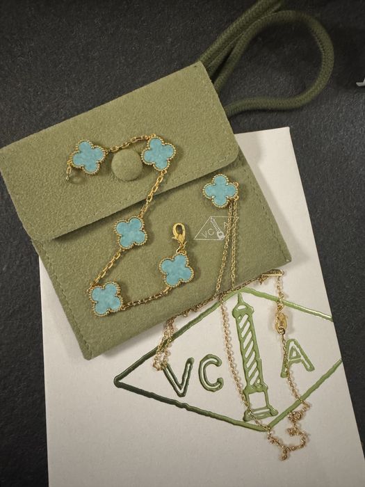 Позлатени гривни “Van Cleef & Arpels”