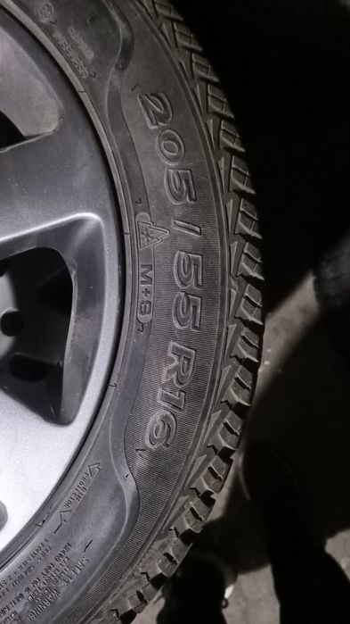 Диски с резиной на Мерседес