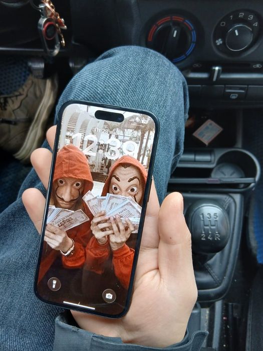 Айфон 15 хорошем состояний