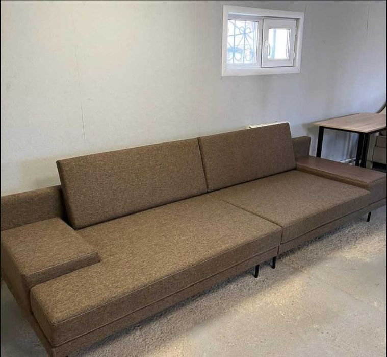 Диван не раскладной "Италия" Новый