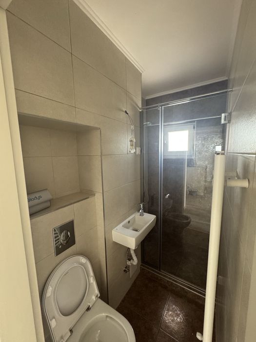 De inchiriat apartament cu 4 camere - se emite factura fiscala