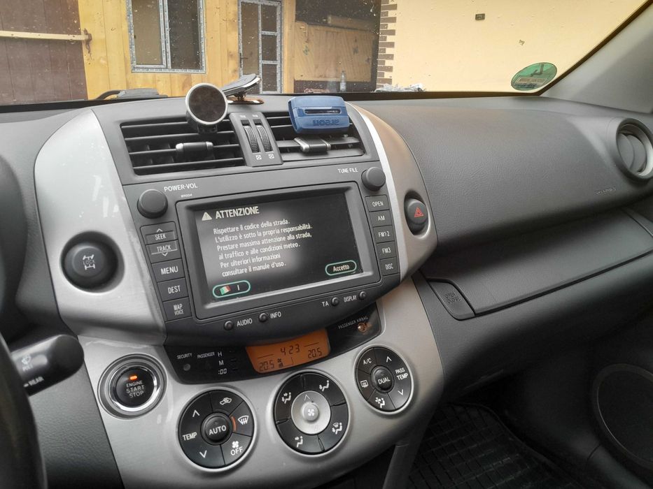 Toyota rav 4 2.2 177cp.an 2007