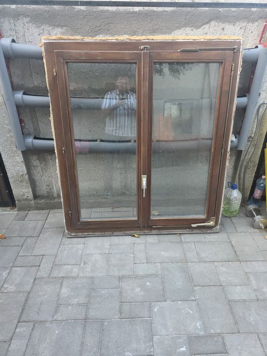 Fereastra in 2 canaturi, din lemn si  geam termopan 130x145