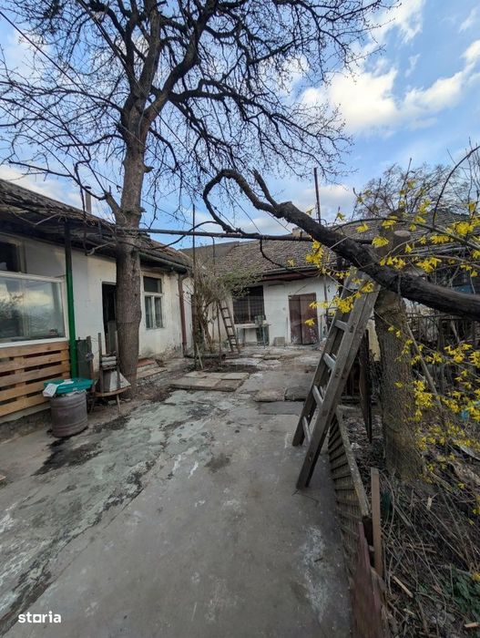 casa de inchiriat str Budiului -oportunitate excelenta pentru investie