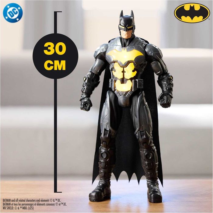 DC BATMAN Фигура 30см със звук и светлина