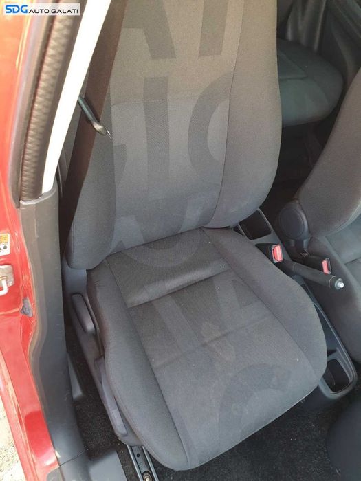 Scaun Textil Fara Incalzire Dreapta Fata Pasager Opel Agila B 2008 - 2014 [C0126]