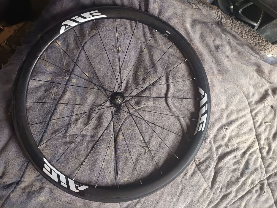 Roată cursieră pro Enve carbon