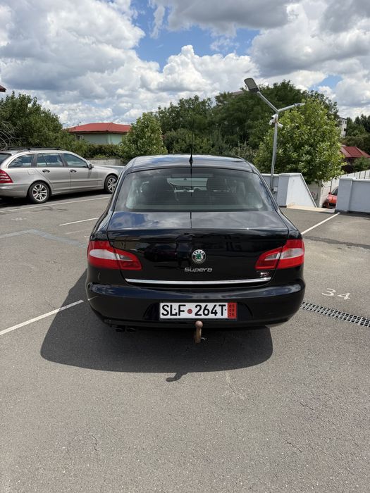 Skoda Superb berlina