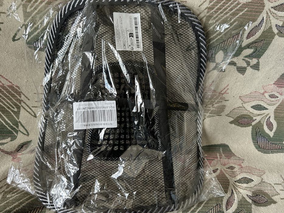 Держатель под спину новый